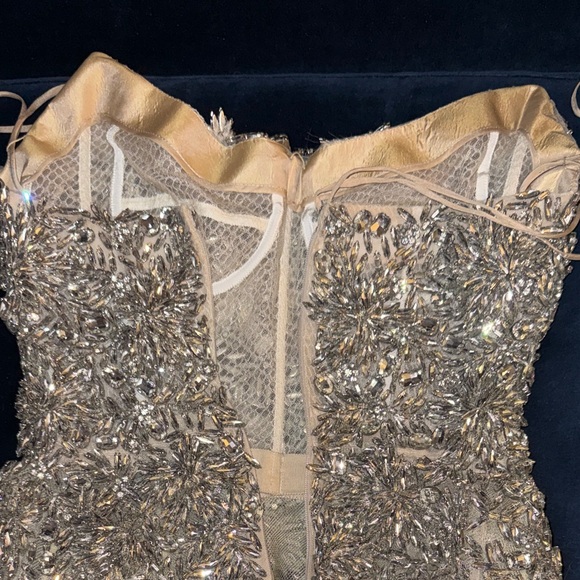 Oscar de la Renta Strapless Cocktail Dress in Silver Crystals - Picture 4 of 9